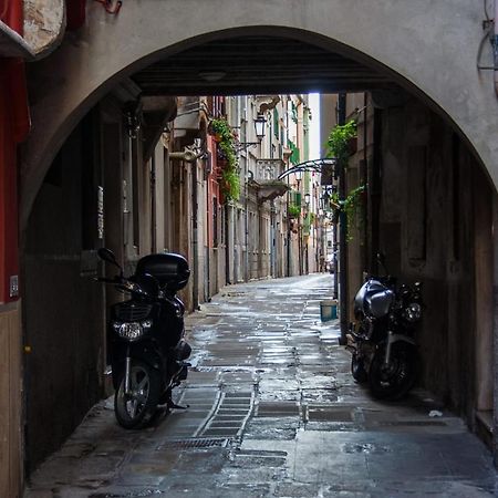 Apartamento Mansarda Settimo Cielo Chioggia Exterior foto